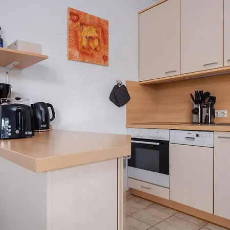 Gemütliches 2zi App 4p 200m Z Ostsee Inkl Parkplatz Apartment Kellenhusen