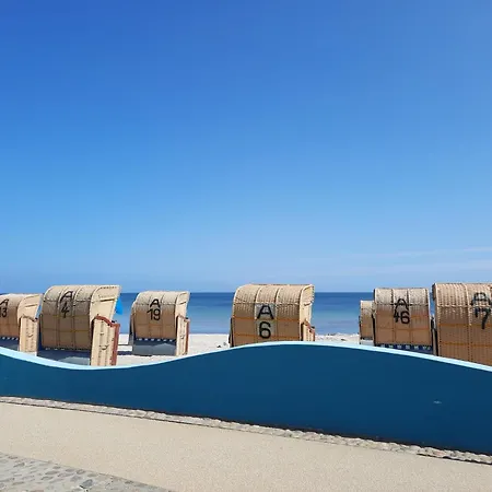 Gemuetliches 2zi App 4p 200m Z Ostsee Inkl Parkplatz *